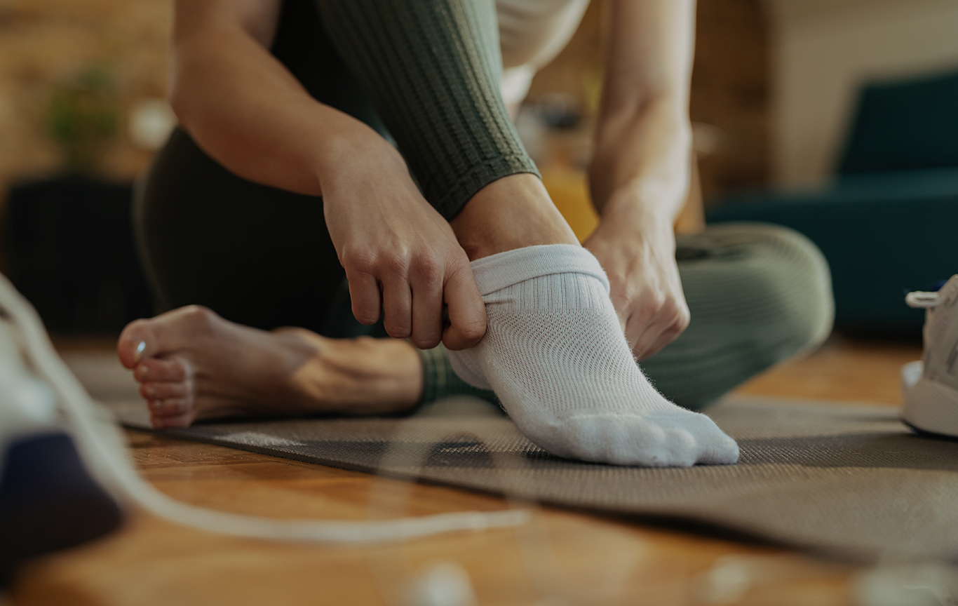 Physiotherapist treating a patient at Highland Physio & Rehab