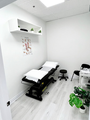 A private treatment room at Highland Physio & Rehab